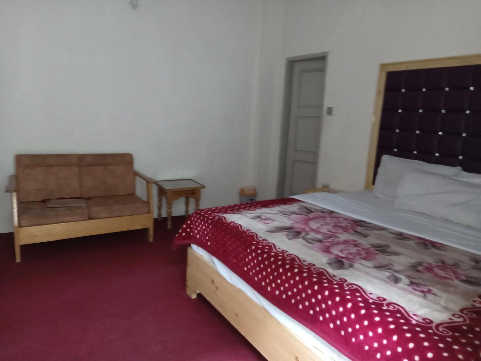 F R Darya E Swat Hotel Saidu Sharif Exteriér fotografie